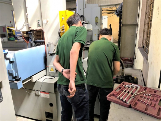 Hướng dẫn bảo trì máy cắt CNC để kéo dài tuổi thọ và hiệu suất